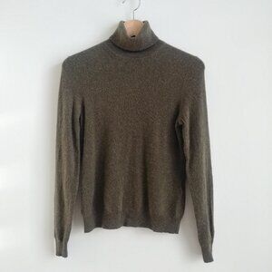 Lord + Taylor 100% cashmere green turtleneck sweater Medium Petite m